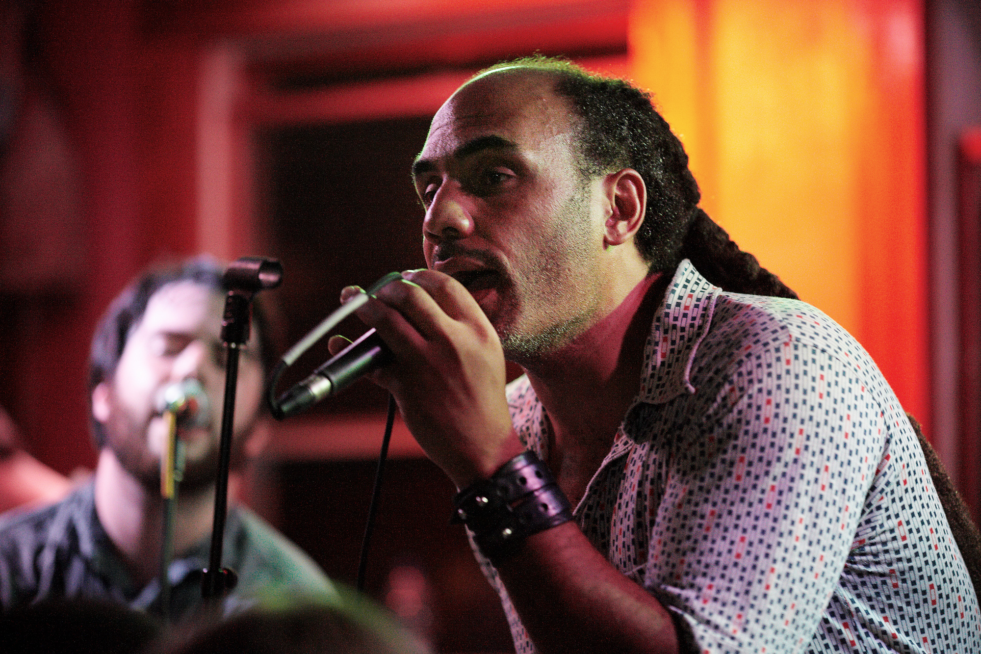 Eliott Martin, former lead singer of John Brown's Body, at the Welfleet Beachcomber July 30, 2010.