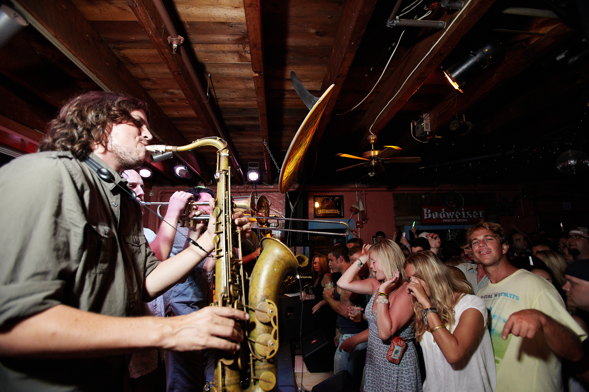 John Brown's Body moving the crowd at the Welfleet Beachcomber July 31, 2010.